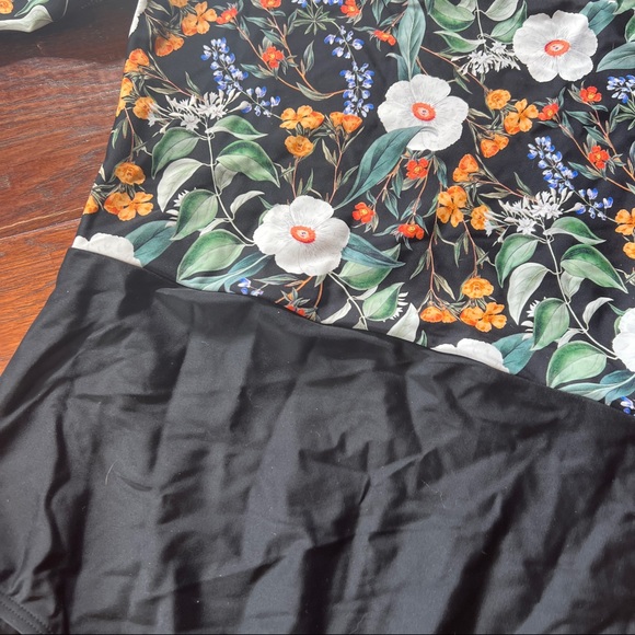 Body Glove Floral Two Toned One Piece - Picture 2 of 4